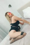 Pentru prima data la tine in oras Alina - imagine 2