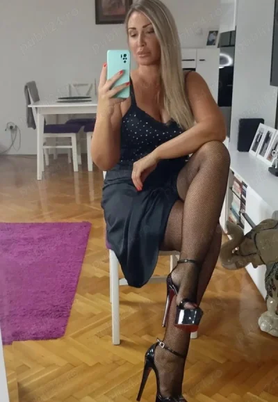 Alexandra,incall si outcall !!!sector 3.bd unirii !