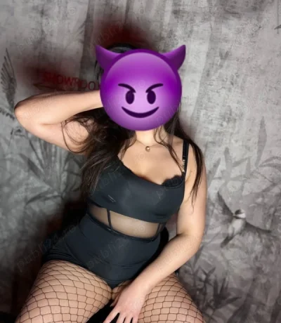 Fata plinuță forme apetisante