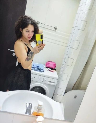 New! New! Vanessa Curly ! Doar o zi! Pozele reale. Pupici