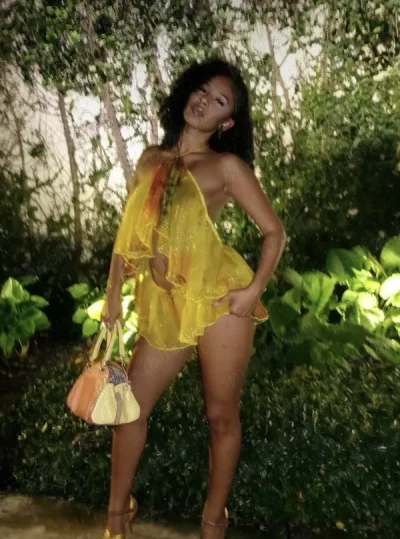 Sunt doar astăzi aici!