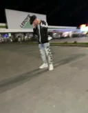 Discret, educat și asumat caut experiențe fără complicații - imagine 1