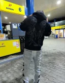 Discret, educat și asumat caut experiențe fără complicații - imagine 2