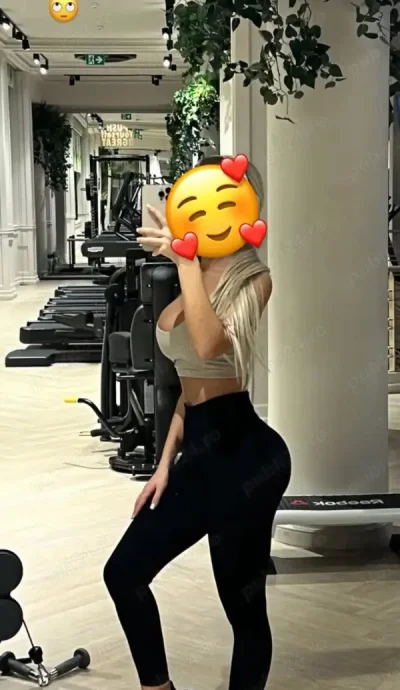 Buna numele meu este BIA