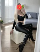 Doamna matura,CORESI - imagine 3