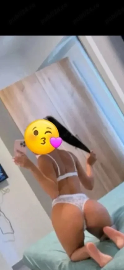 Buna suntem 2 fete doar deplasare