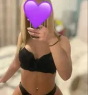 Lipsită de inhibitii. Nouă în locatie - imagine 2