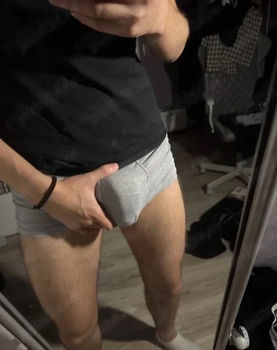 Tanar super dotat ,nou in oraș