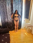 Astăzi am ajuns, singură în locație, minionă sânii mari. - imagine 5