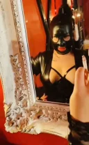 Mistress Zenaida - imagine 2