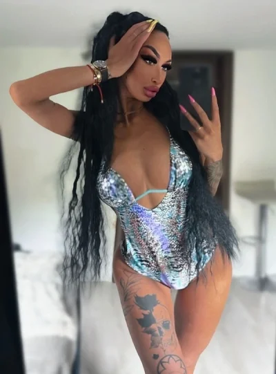 Transexuala reală siliconată Oradea confirm watapp