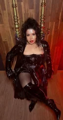 Mistress Zenaida - imagine 2