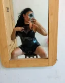 Brunetă seducție maximă - imagine 3