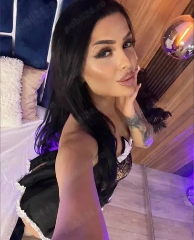 Buna ,Denisa sunt ,naturală fără fițe,cea ce spun și ofer Poze din locația mea Discreție,kis