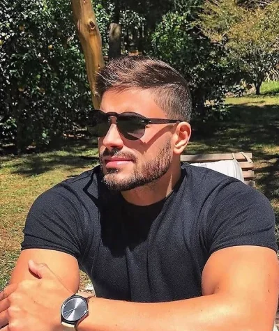 Bărbat atrăgător caut relație discreta