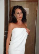 Matura 43 de ani venita cu servici totale. - imagine 1
