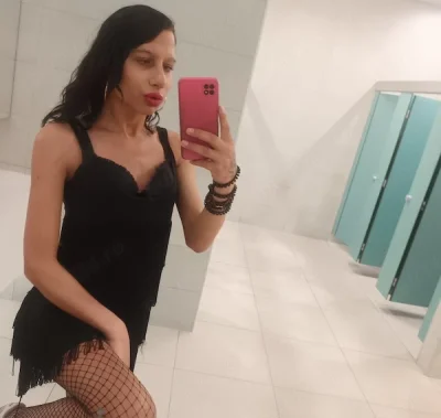 Hellen 23 de ani
