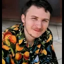 Bună fetelor eu sunt Radu și caut prietenii cu beneficii - imagine 1