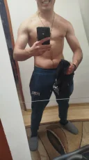 Băiat Atletic , 24 de ani,. perfect pentru o doamnă trans sau cis - imagine 6